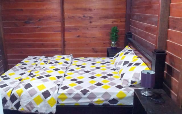 Funky Huts Guest House - photo 3