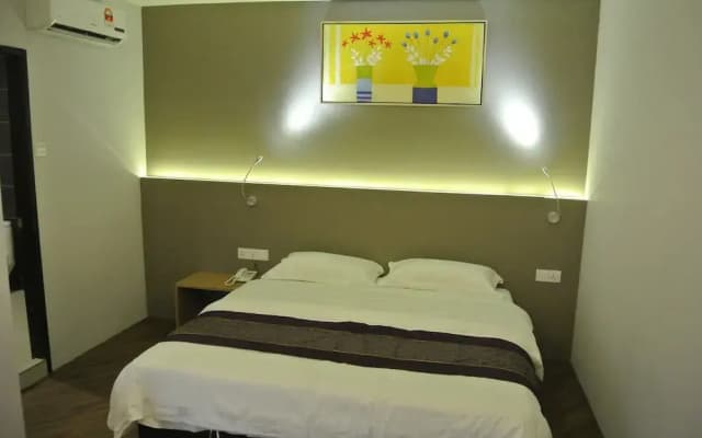 Super 8 bayan baru - photo 3