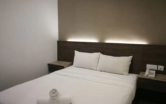 Hotel Alpha - photo 5