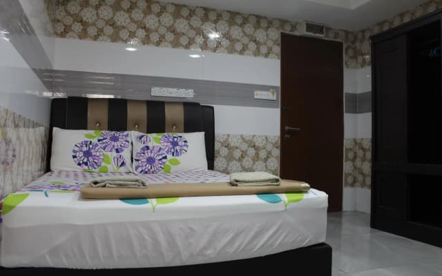 ARK Hotel Subang Airport - photo 5