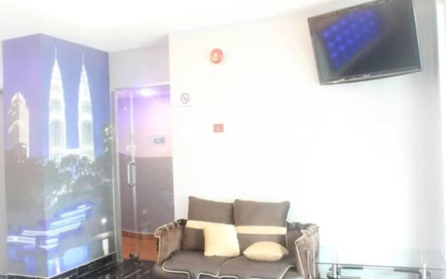 Hotel Q Inn - photo 4