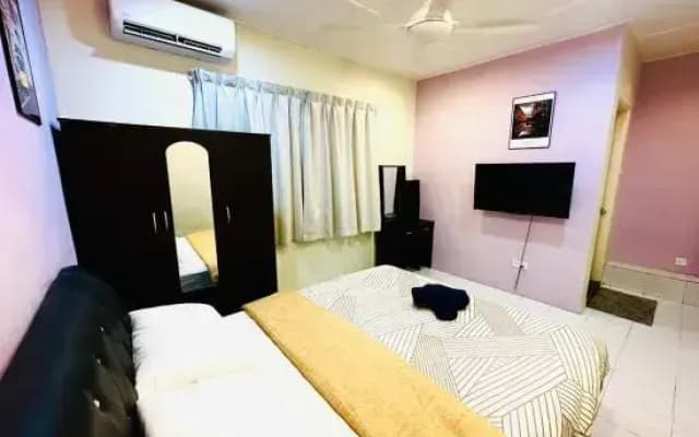 Corner Lot Taman Bahagia Batu 7 ( 2Minutes to Airport) - photo 2