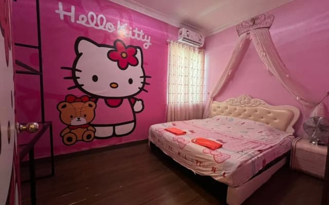 Hello Kitty Signature Suite - photo 3