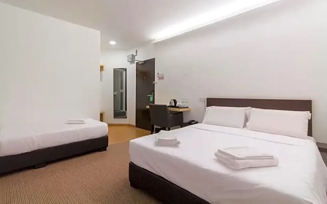 Hotel Raub since 1968 - photo 4
