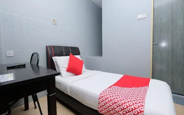 OYO 1005 Citilite Hotel - photo 4