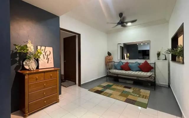 Homestay Laman Nuri, Kota Damansara - photo 3