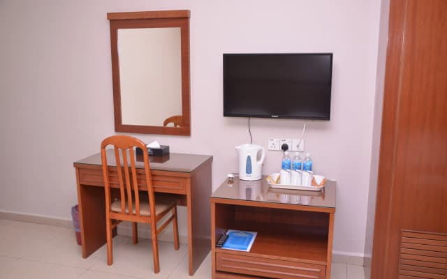 Hotel Palm Inn Bukit Mertajam - photo 4