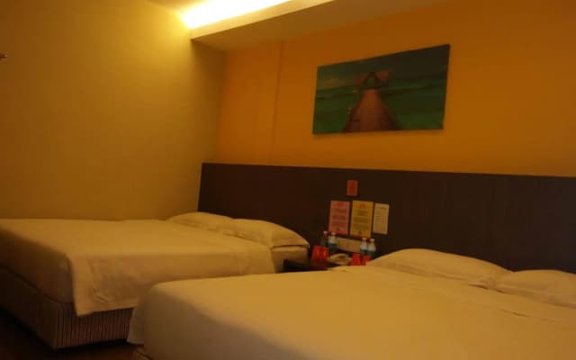 Check Inn KK - photo 2
