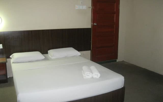 1 Baron Motel - photo 2