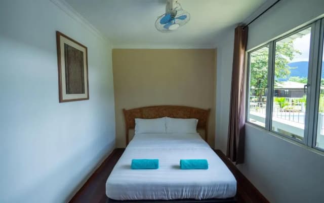 Benarat Lodge - photo 2