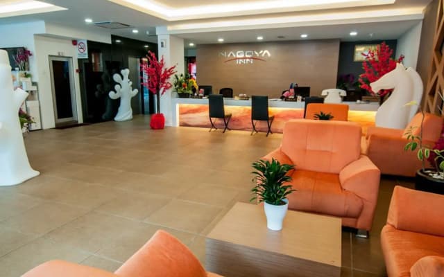 Nagoya Inn Hotel - photo 2
