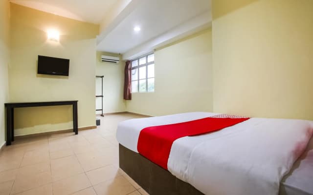 OYO 89585 Hotel Happy Inn - photo 3