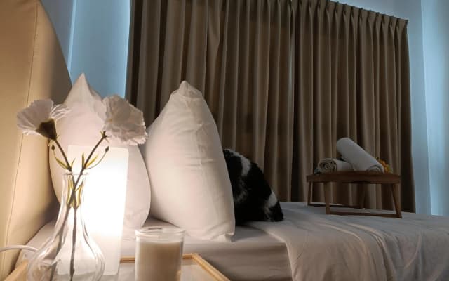 Tritower, 5mins to CIQ, Luxury apartment in JB town - photo 3