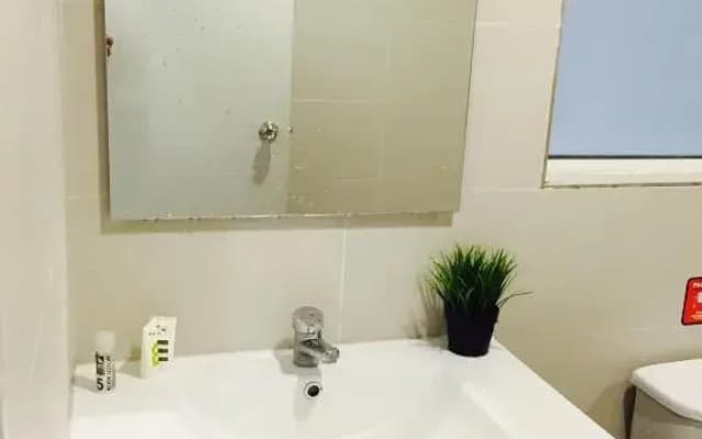 Menara U Shah Alam Guest House - photo 4
