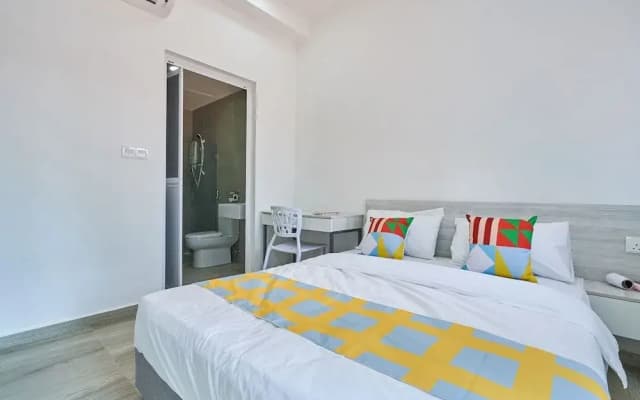 Oyo Home 1135 Magnificent 1Br Kenwingston - photo 4