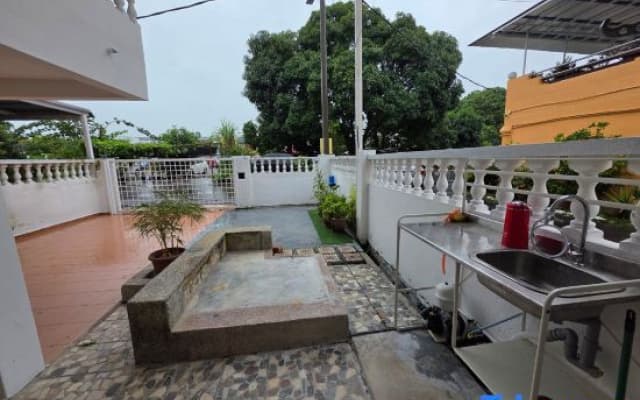 Jonker Home 2 Walking Distant to Banda Hilir - photo 2
