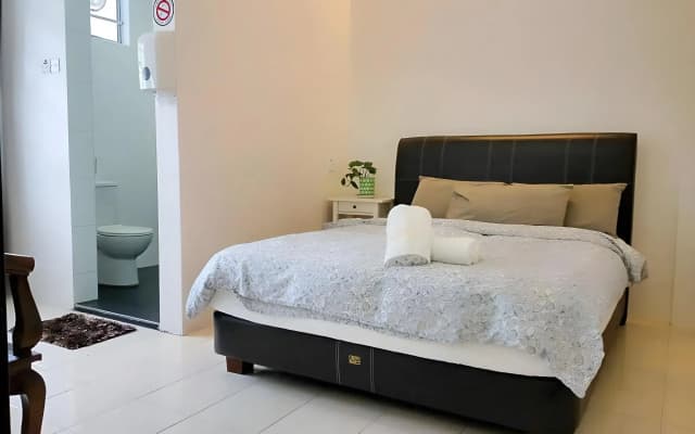 David's Hotel Apartment @ Greenhill Resort - photo 5