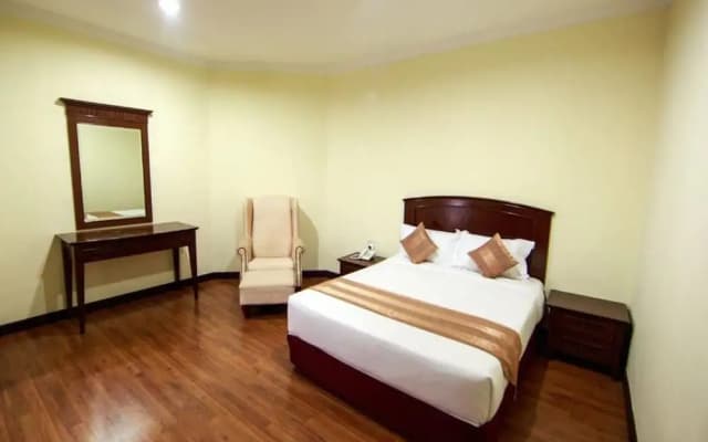Beta Service Apartment - photo 4