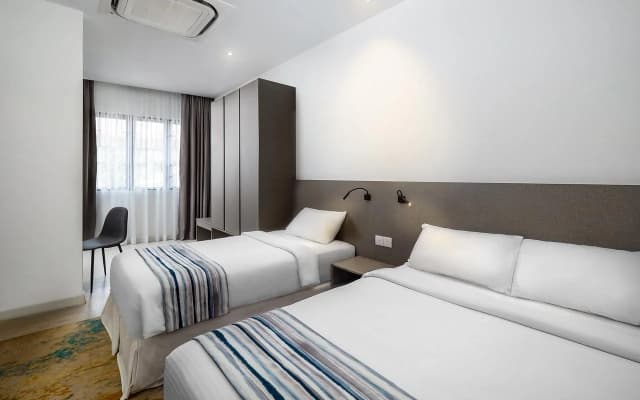 Hutton Suites Hotel by PHC - photo 4