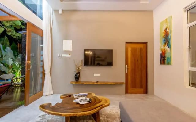 Maneh Villa - photo 2