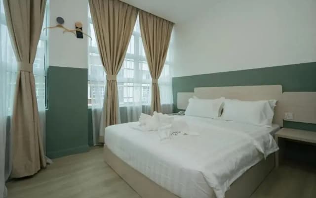 All Are Welcome Lawas Boutique Hotel - photo 4