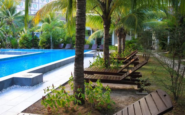 White Lodge Vacation Home - photo 3