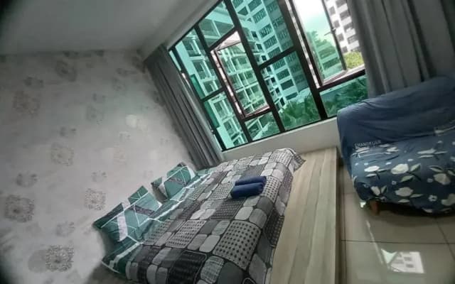 02-AUSTIN REGENCY JY HOMESTAY for 2pax Pool View - photo 4