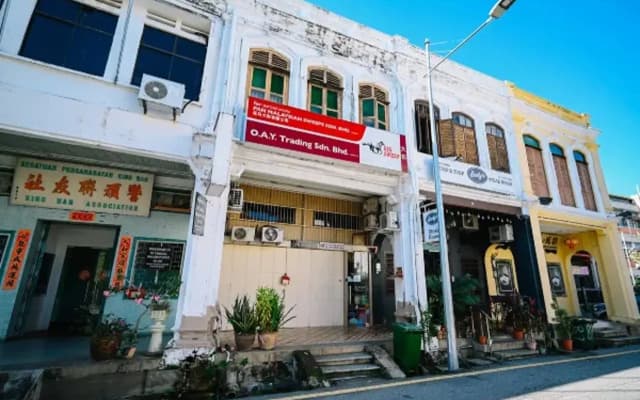 Swing & Pillows @ 87 Chulia St, Georgetown Penang - photo 5