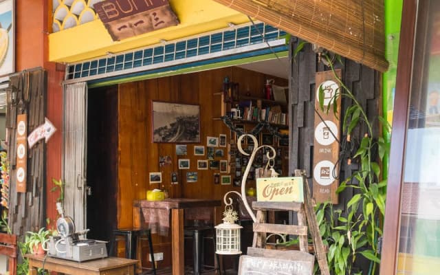 The Bunk - Hostel - photo 4
