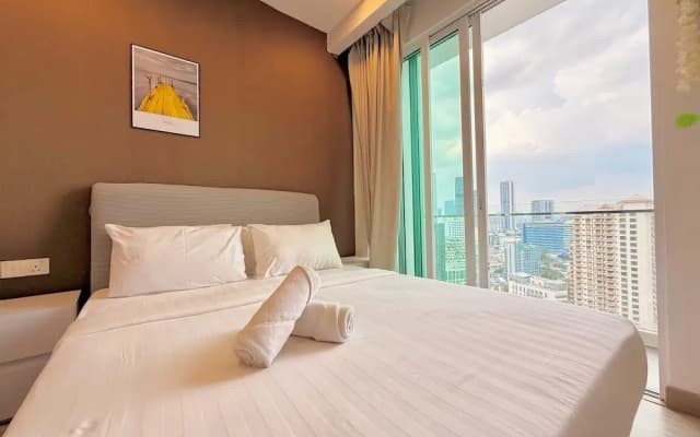 Crystal Suites At Ramada Hotel - photo 3