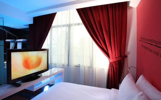 Zoom Inn Boutique Hotel - Danga Bay, Johor Bahru - photo 2