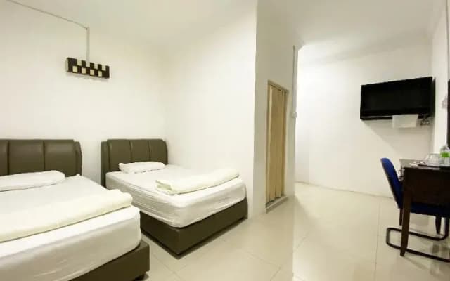 OYO 90087 Warisan Motel - photo 2