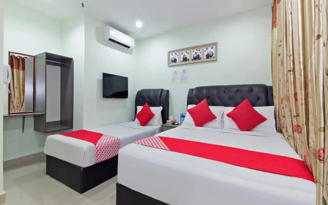 OYO 444 KL Empire Hotel - photo 2