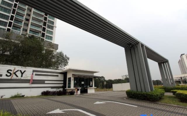 Sky Loft Premium Suites by P&J - photo 2