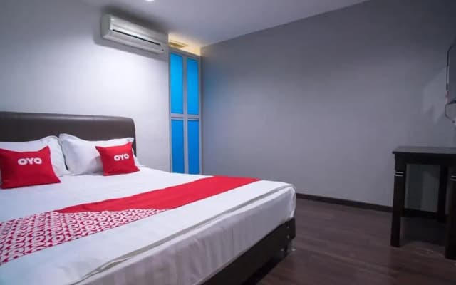 OYO 89450 Hotel Taj Inn Seksyen 13 Shah Alam - photo 2