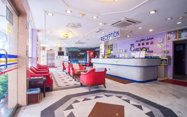 Carlton Star Hotel - photo 2