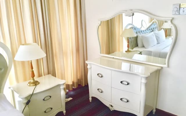 Baral Service Suites Times Square - photo 4