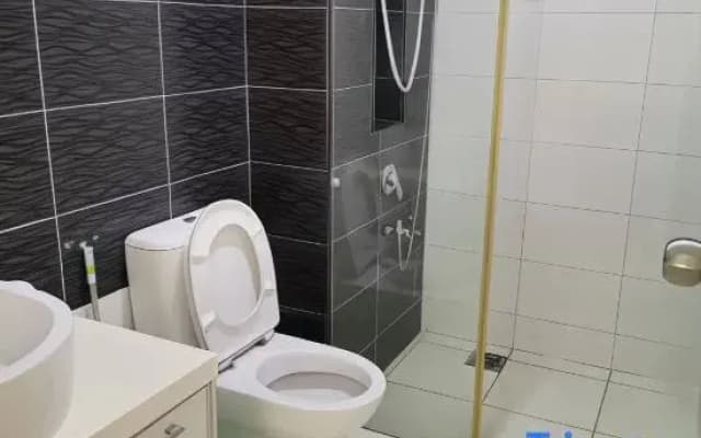 Paradigm Mall Platino Apartment 2BR 2FREE By Natol - photo 3
