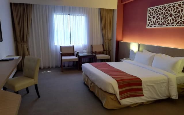 Grand Barakah Hotel - photo 2