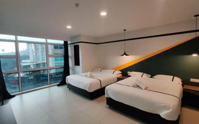 Smile Hotel Seri Kembangan - photo 2