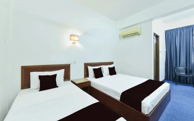 Hotel Jalan Bukit Ubi Formerly Bumimas - photo 4