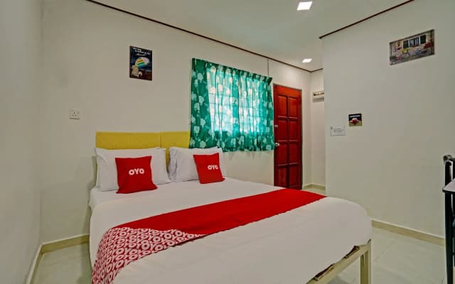 Capital O 90423 Teratai Chalet - photo 5