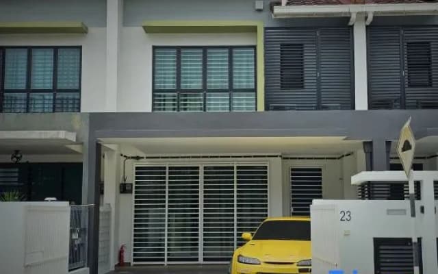 H+M Residence II [3km] to Setia City Convention - photo 3