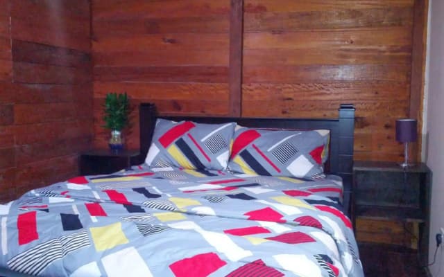 Funky Huts Guest House - photo 2