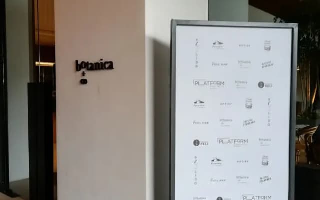 The Establishment Suite by De Space - photo 3