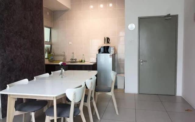 W6WarmStay@GoldenHills/3RPenthouse/WiFi/PasarMalamView/2carpark - photo 5