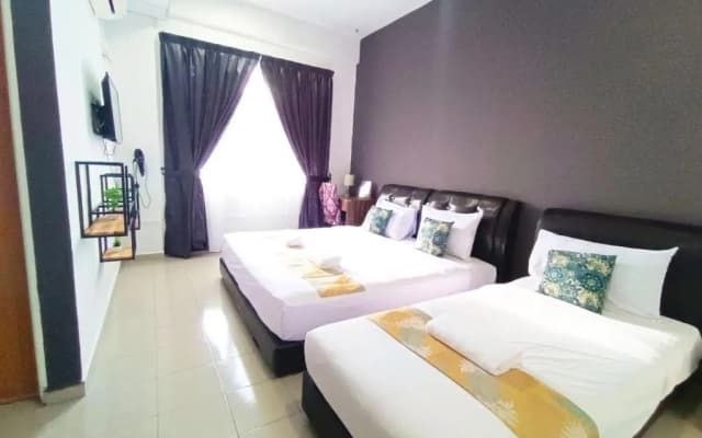Salaam Suites Hotel - photo 3