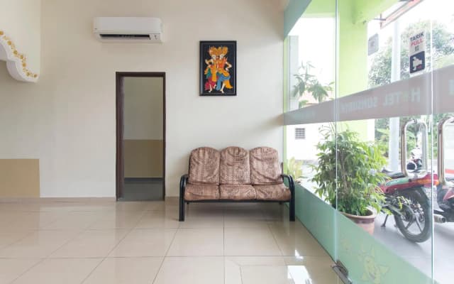 Hotel Sunsurya - photo 3