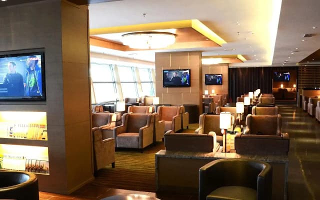 Plaza Premium Lounge (Wellness Spa - KLIA) - Private Suite - photo 2