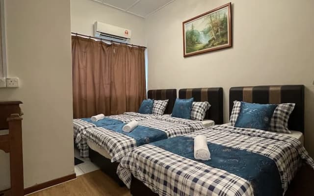 Baba & Charlie Homestay - photo 4
